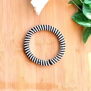 1PC Beautiful Kenyan Round Maasai Beaded Bracelet